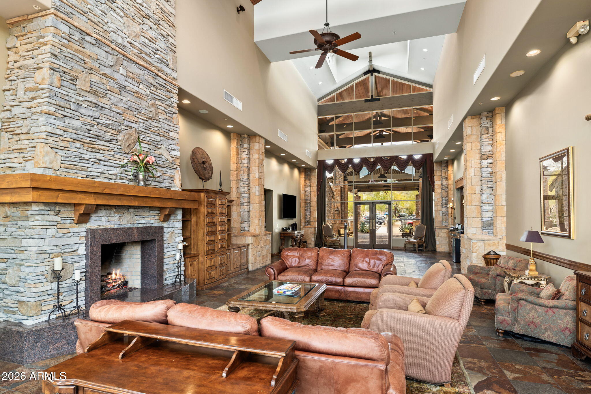 PINNACLE POINT AT LAS SENDAS - Residential