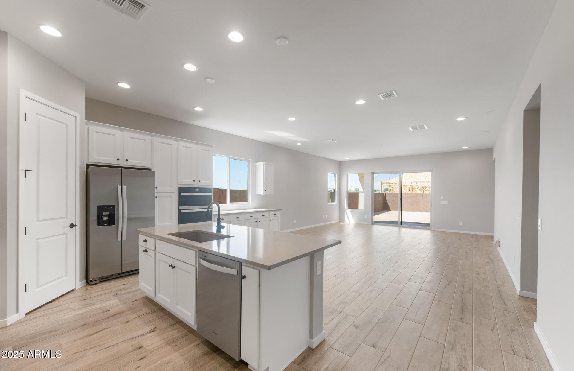 18140 E TIFFANY Drive