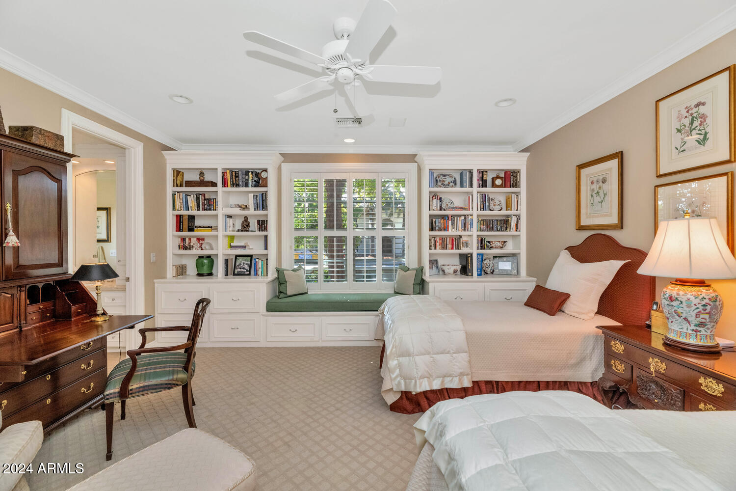 WOODSHIRE - Residential
