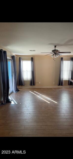 Photo 6 of 19 of 45499 W SHERIDAN Road house