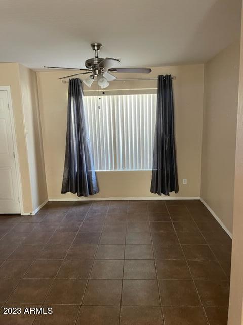 Photo 5 of 19 of 45499 W SHERIDAN Road house