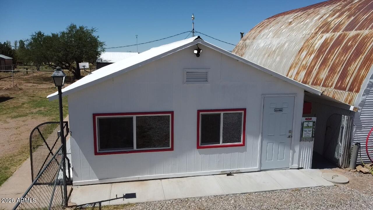 10655 E HIGHWAY 92 --