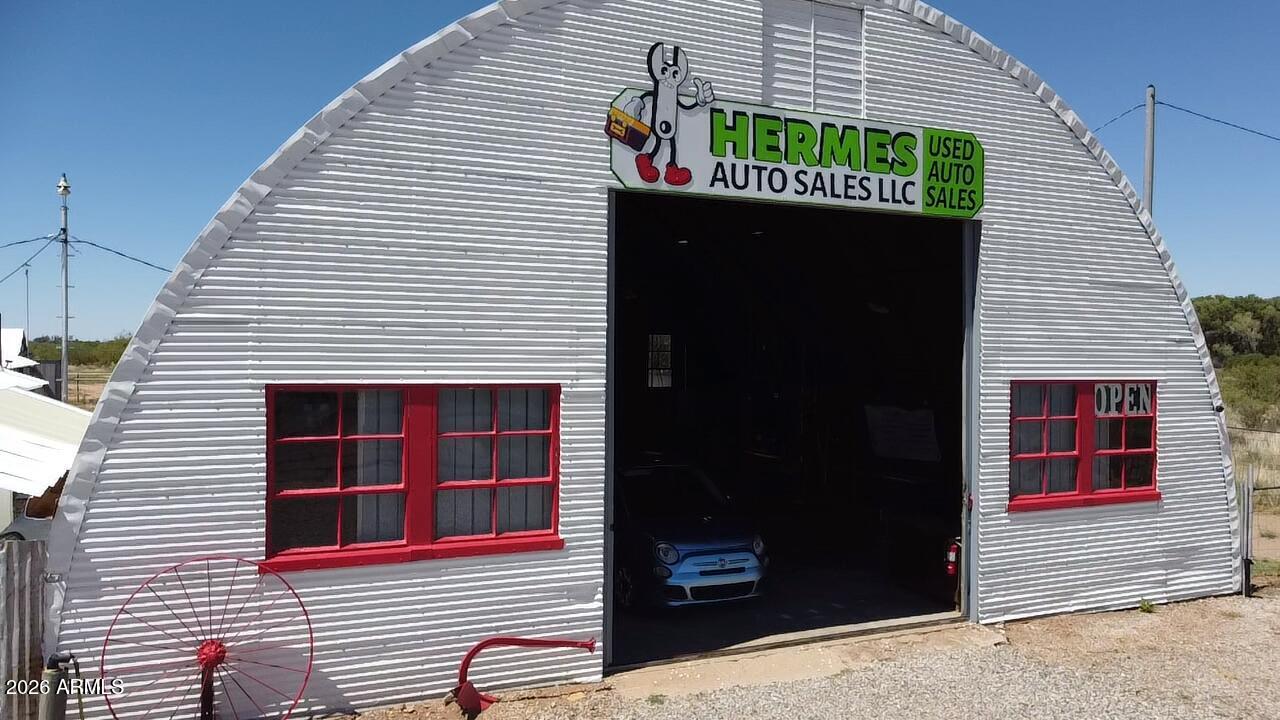10655 E HIGHWAY 92 --