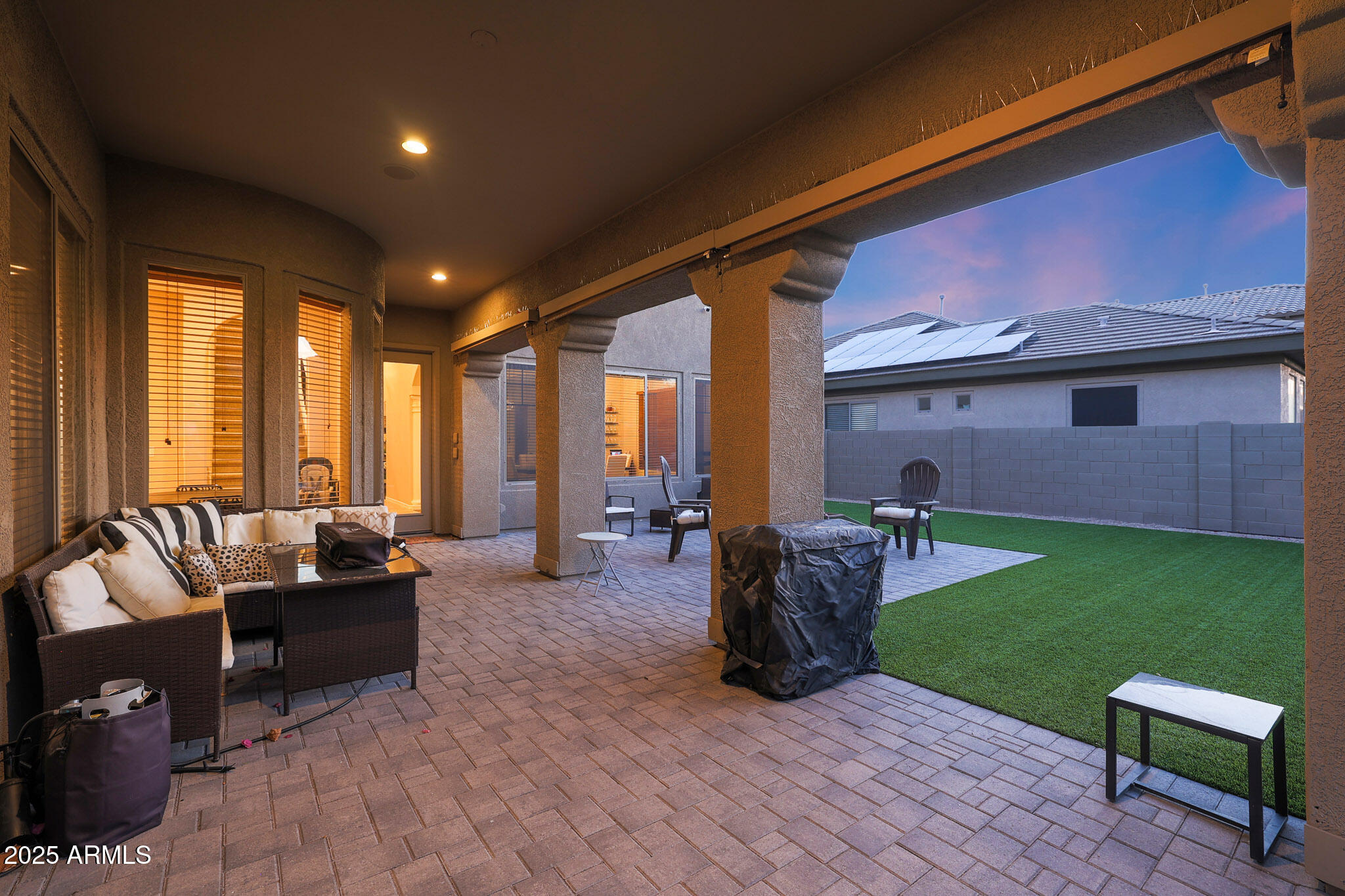 2914 W CARAVAGGIO Lane