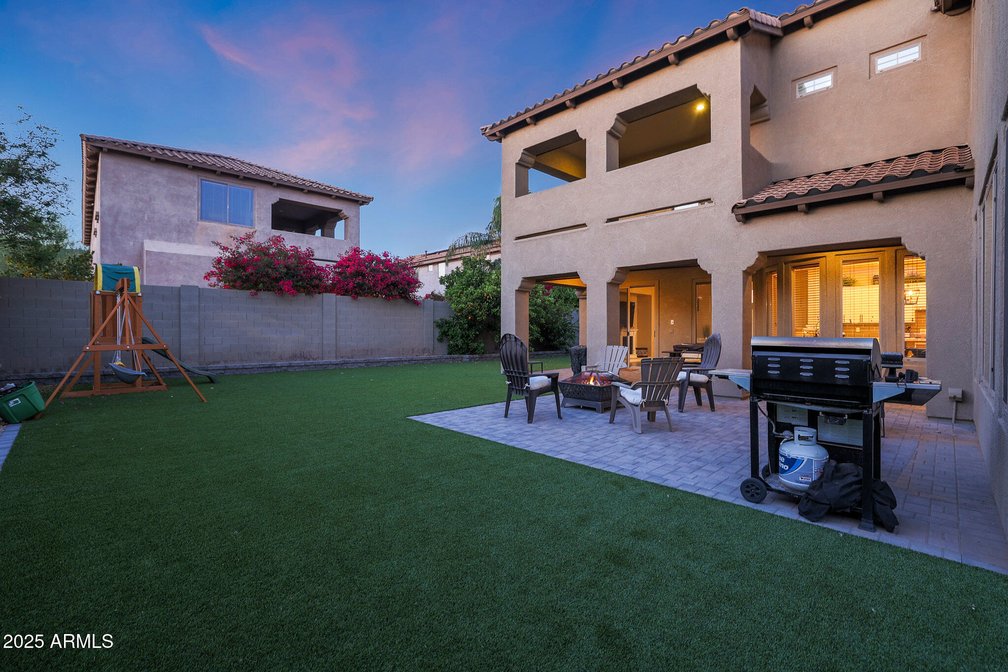 2914 W CARAVAGGIO Lane