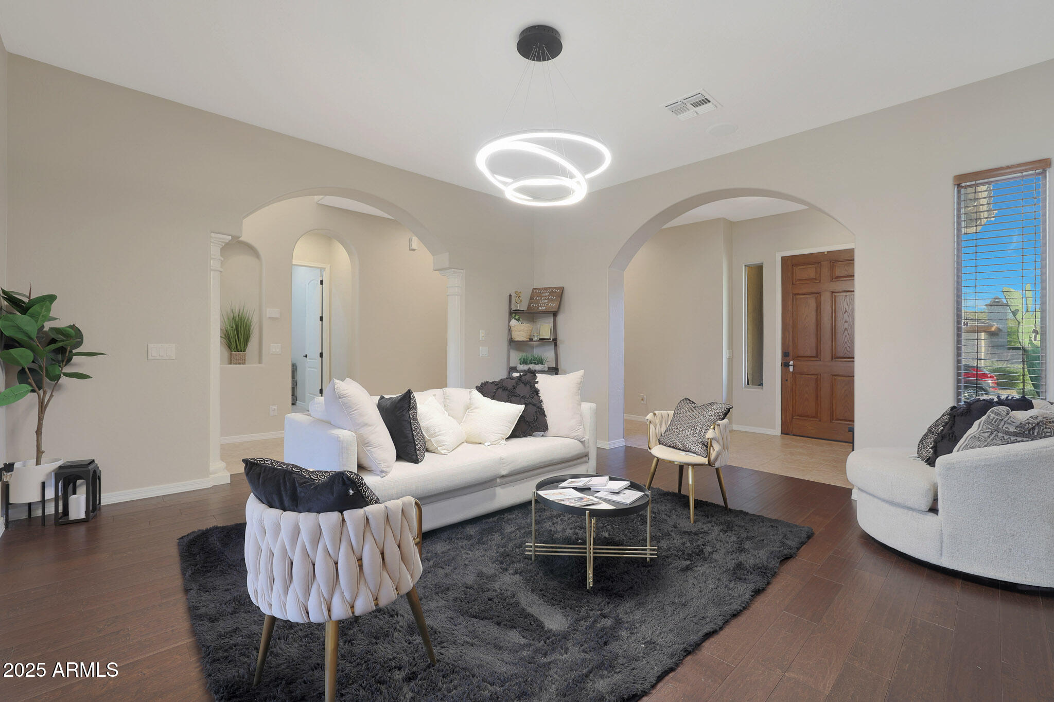 2914 W CARAVAGGIO Lane