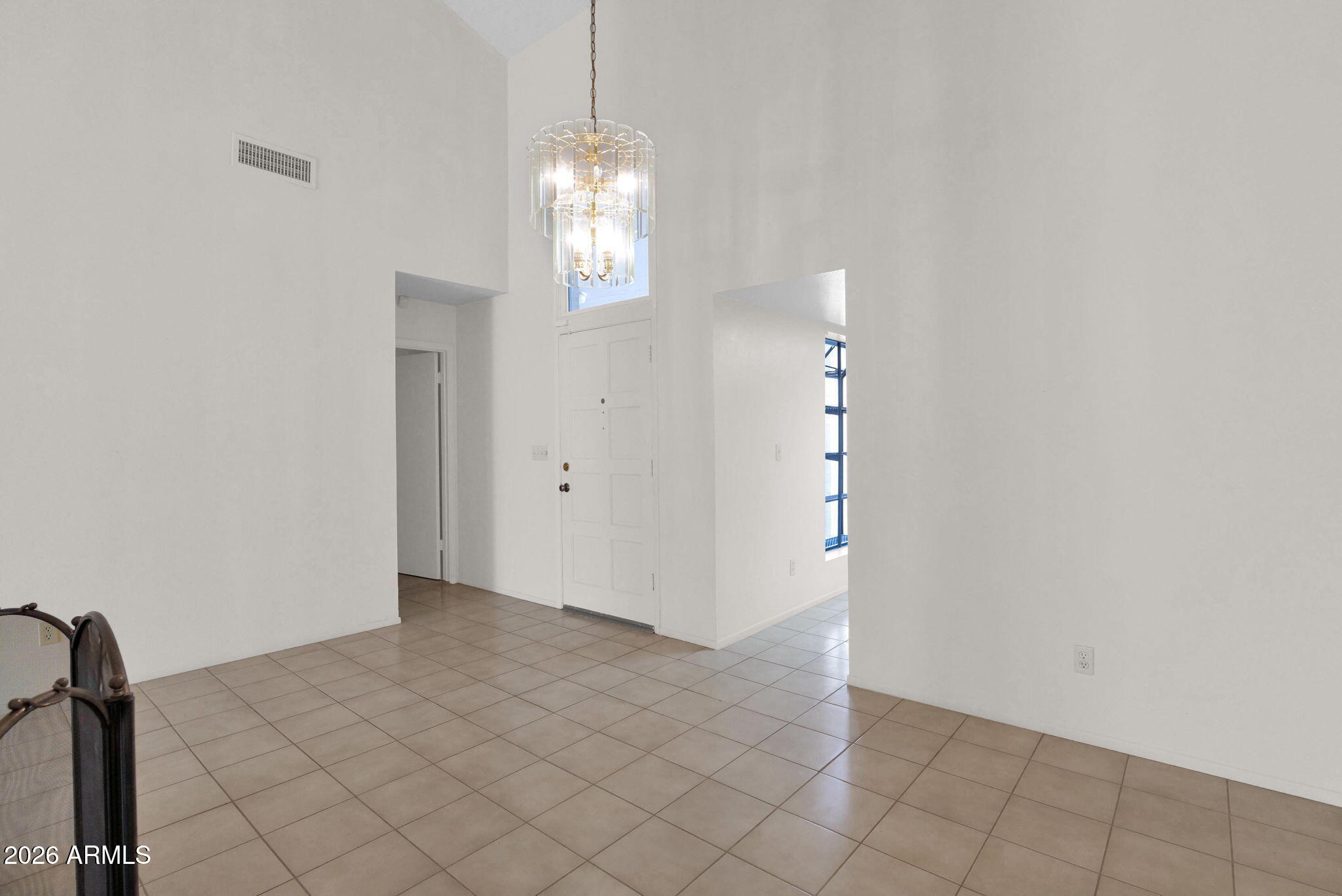 1336 E Maryland Avenue 10