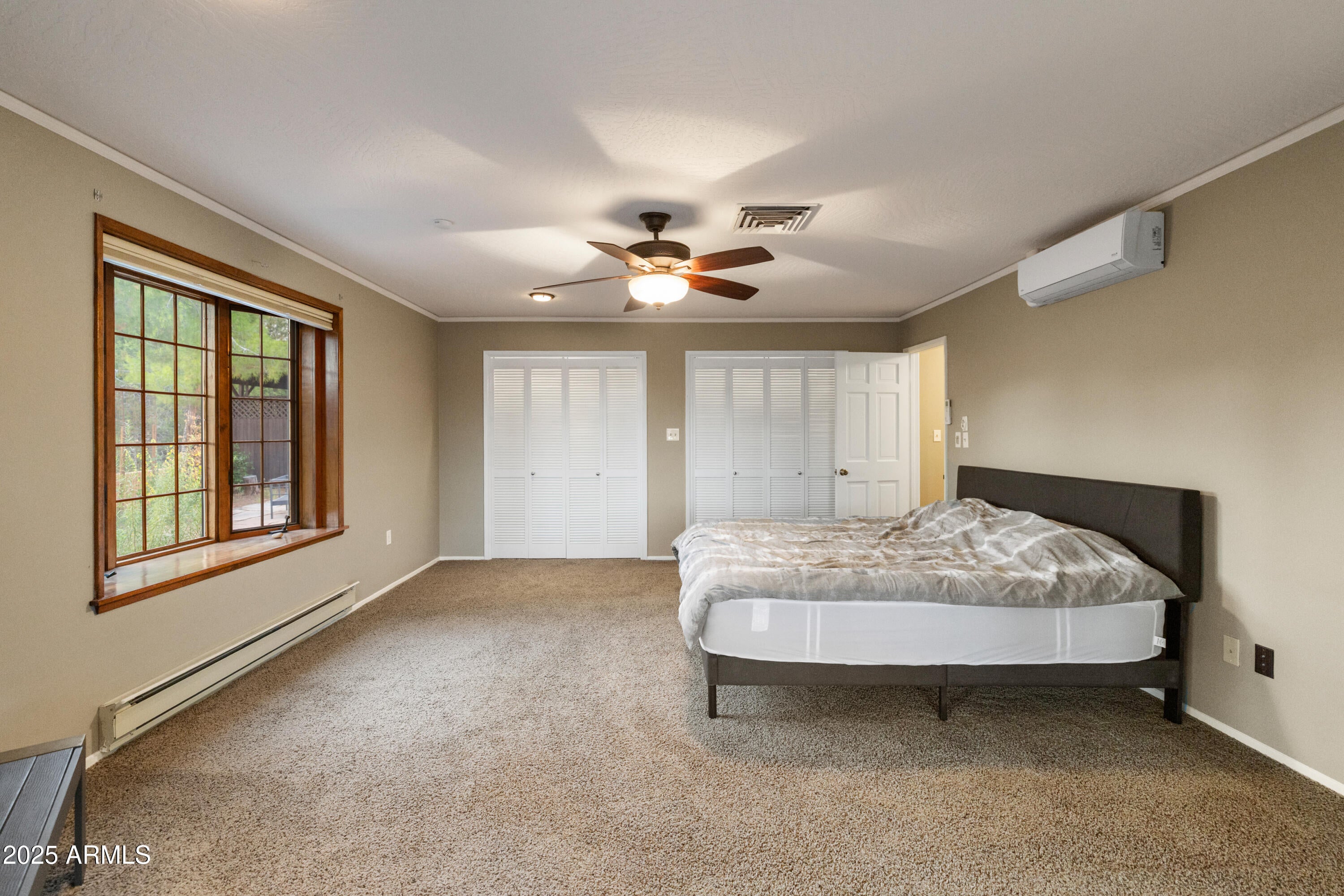 OAK CREEK - Residential
