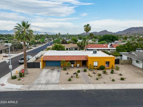 Single Family Residence in Phoenix AZ 10049 25TH Street 37.jpg