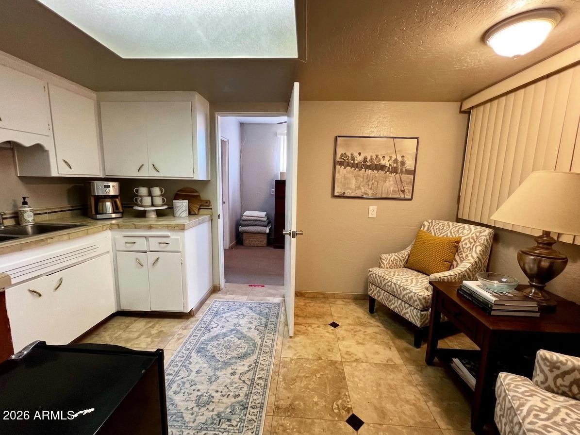UPSHAW DESERT HEIGHTS - Commercial Sale