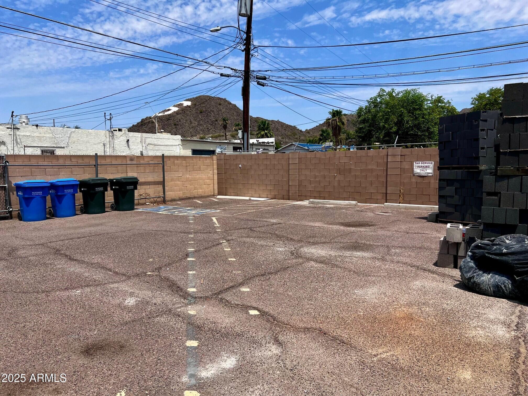 UPSHAW DESERT HEIGHTS - Commercial Sale