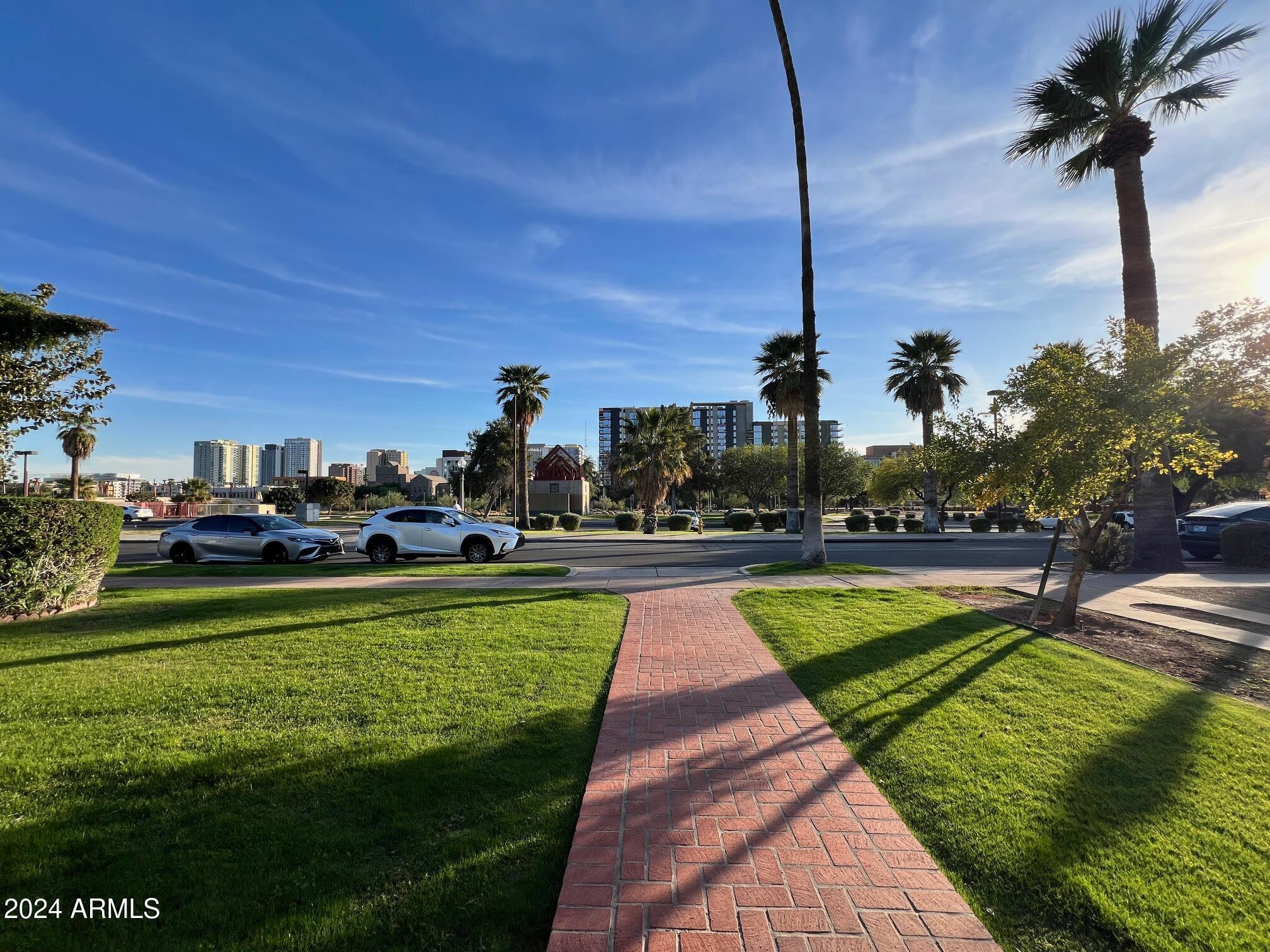 30 W Culver Street Apt B