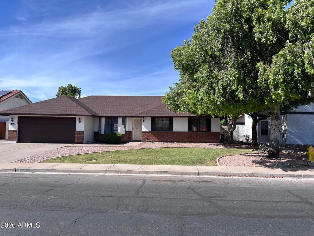 Photo of 470 E San Angelo Avenue, Gilbert, AZ 85234 (MLS # 7019220)