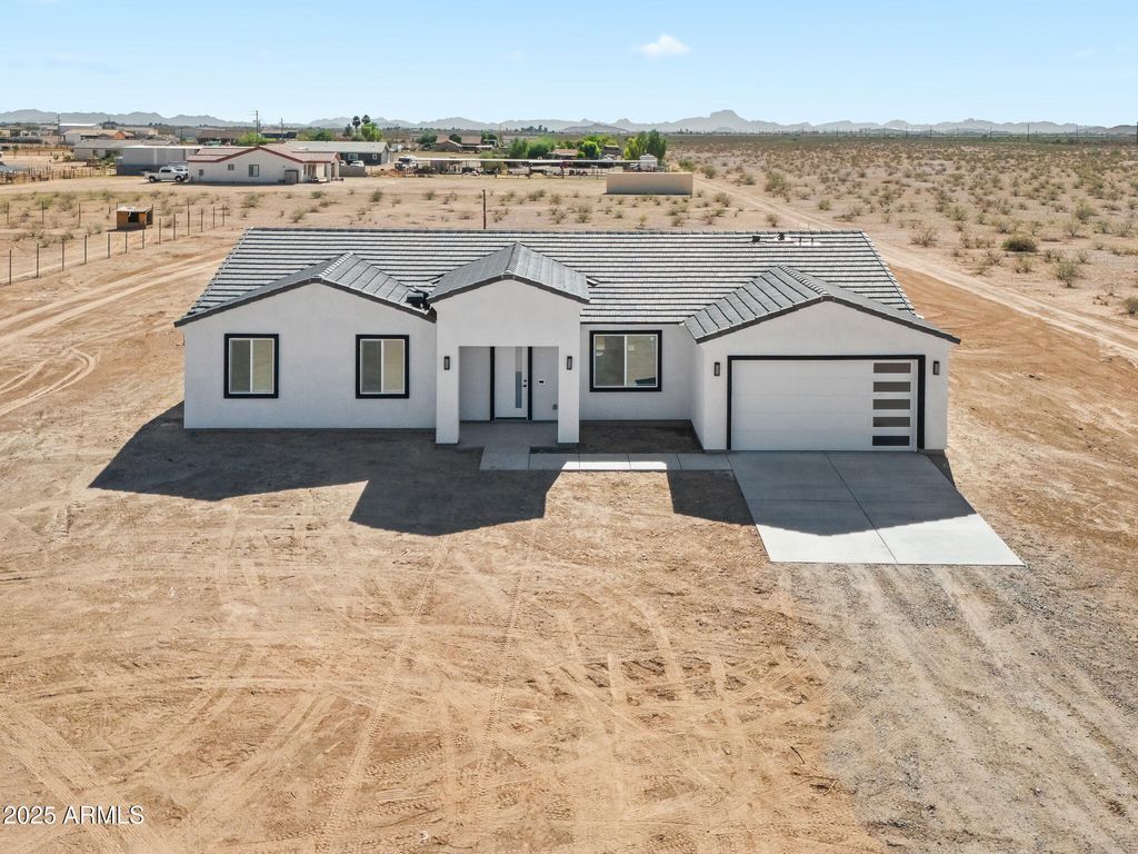 Photo of 36073 W Indian School Road, Tonopah, AZ 85354 (MLS # 6939905)