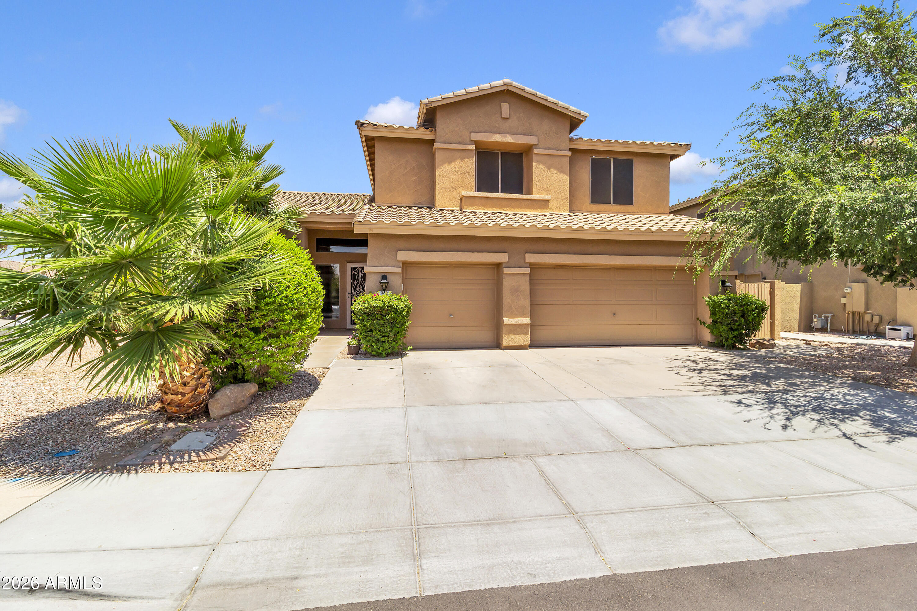 382 W INDIGO Drive