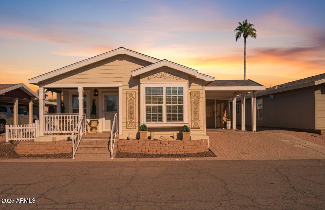 201 S GREENFIELD Road 154