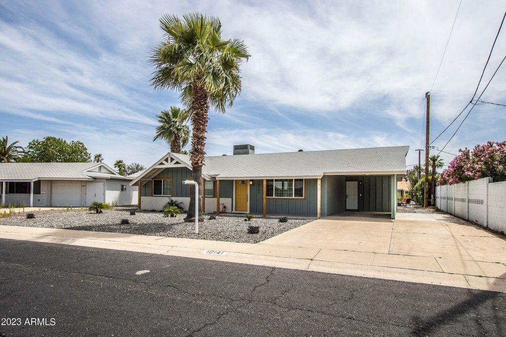 Photo of 10141 W Pebble Beach Drive, Sun City, AZ 85351 (MLS # 6951149)