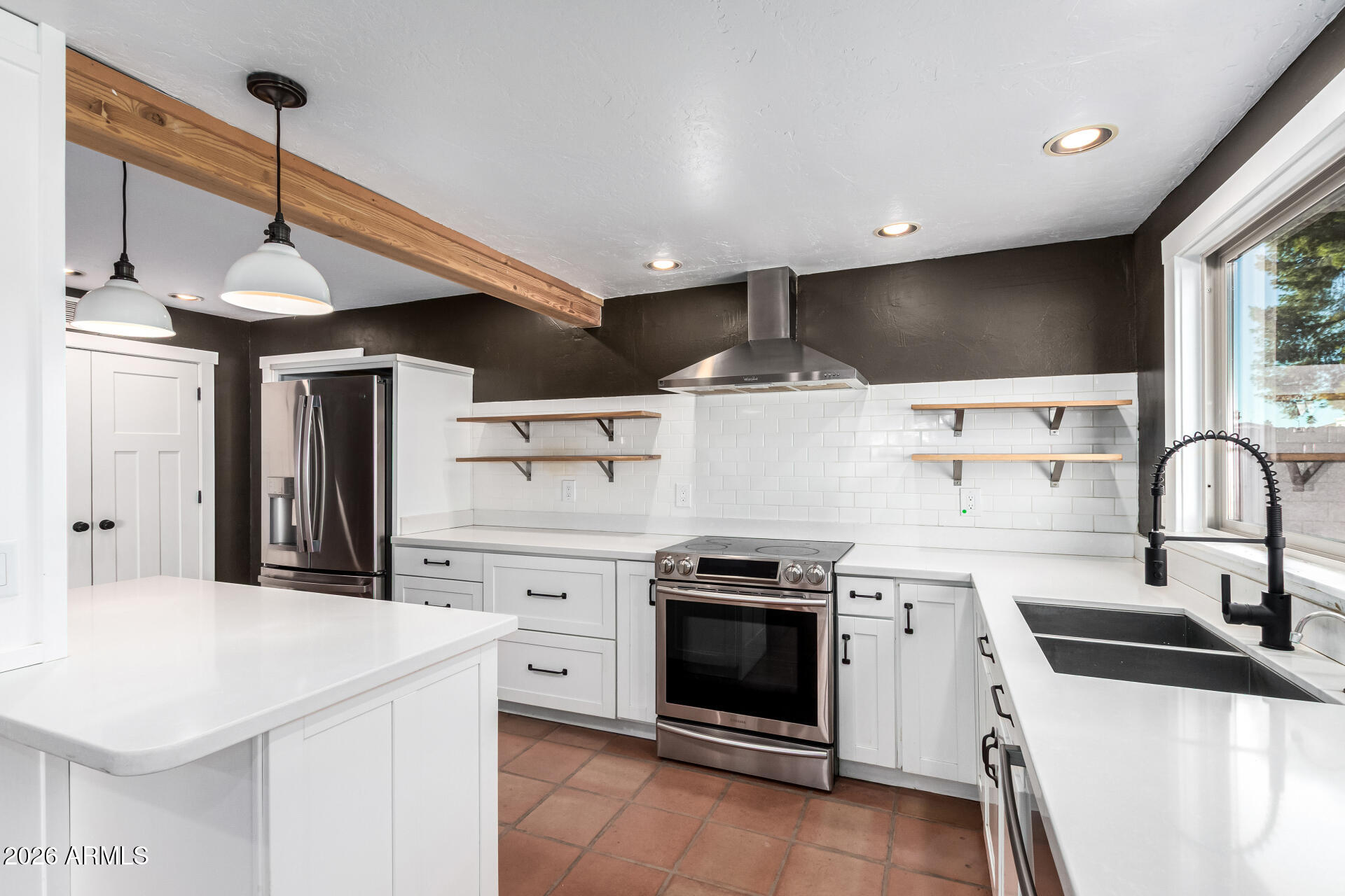 4746 W COLUMBINE Drive