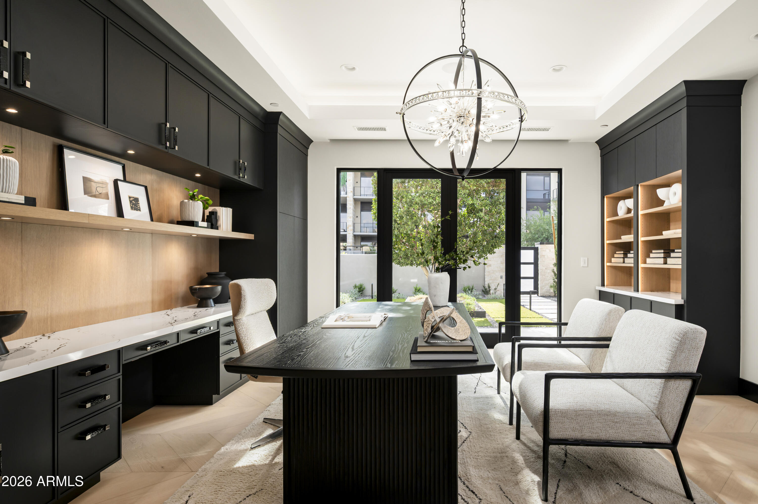 PHOENICIAN - Residential