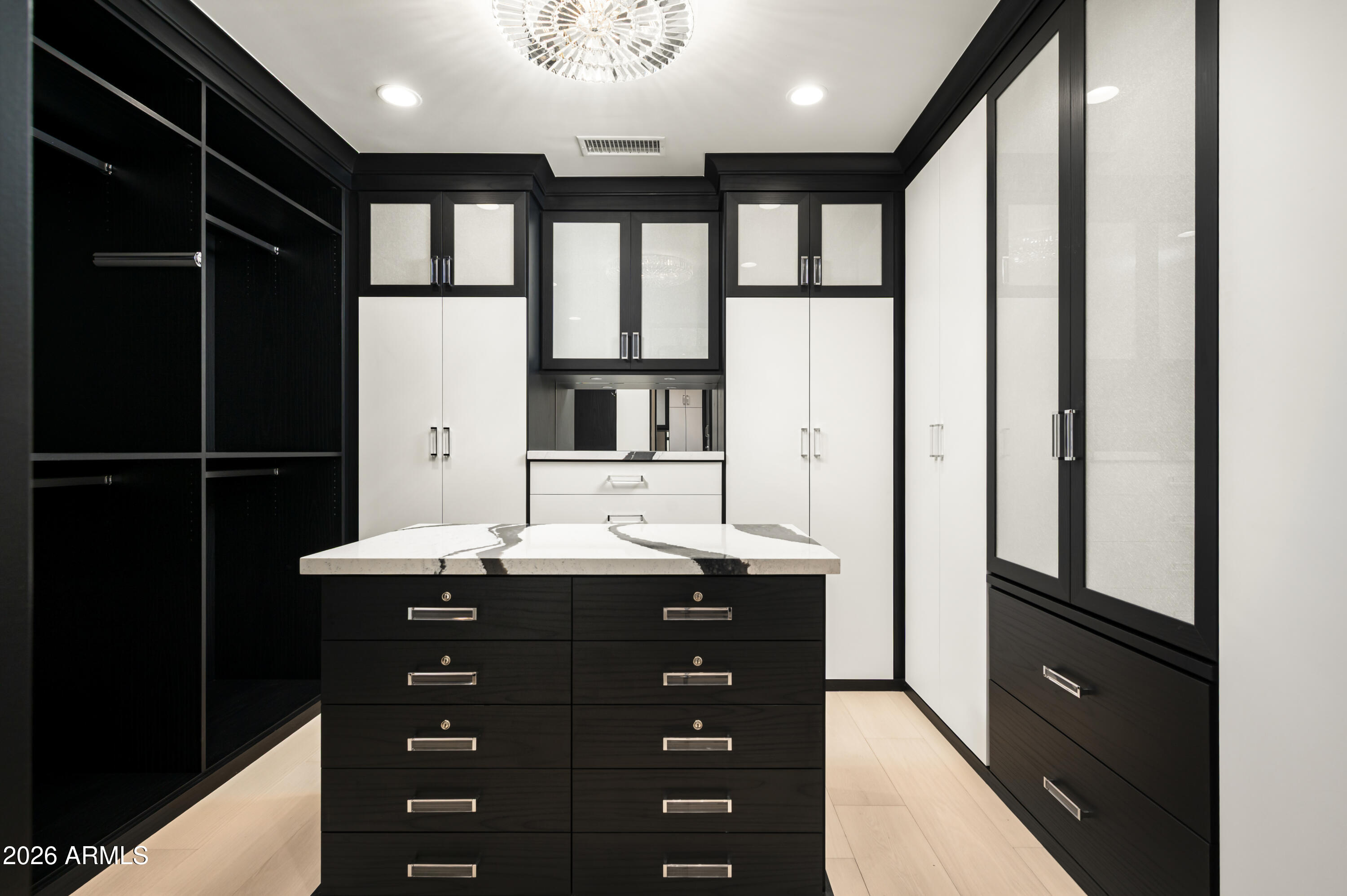 PHOENICIAN - Residential