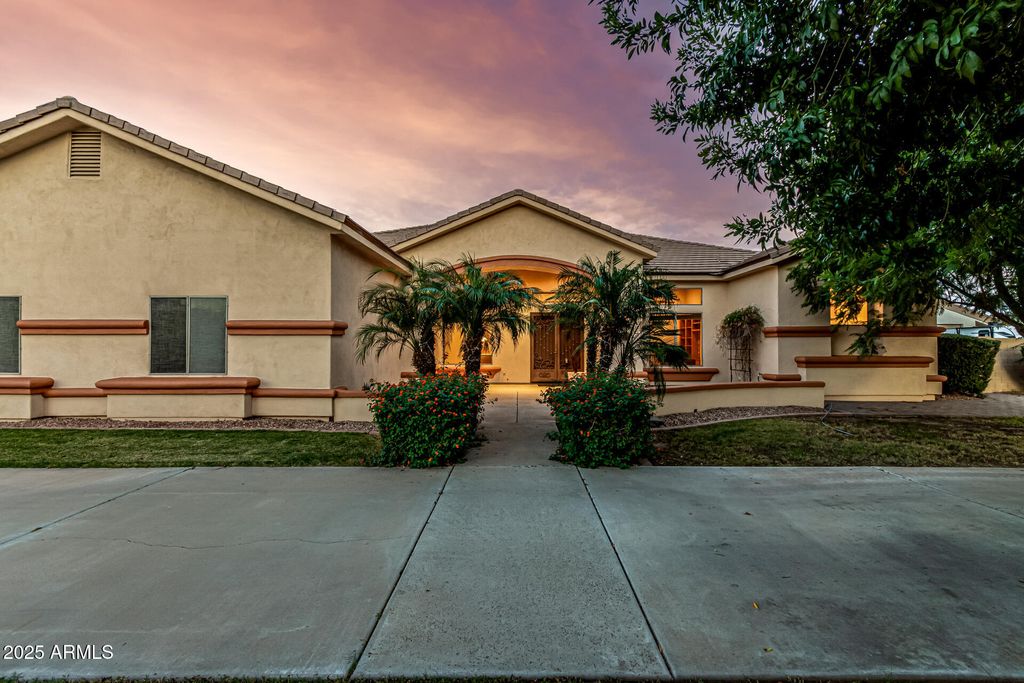 Photo of 2329 N 103rd Drive, Avondale, AZ 85392 (MLS # 6952372)