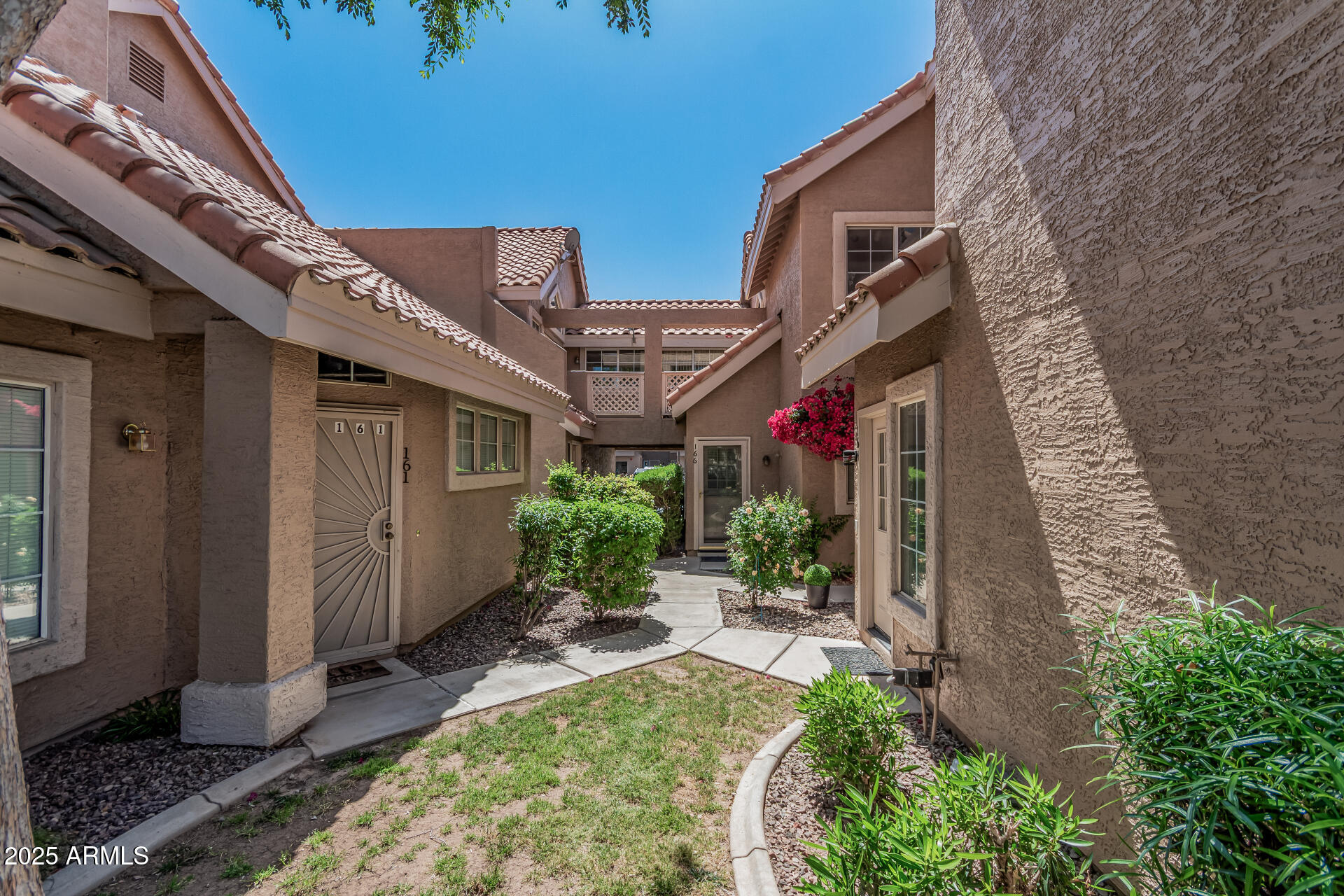 1633 E LAKESIDE Drive 166