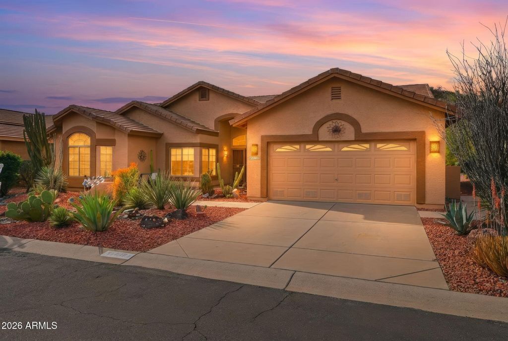 Photo of 5048 S Nighthawk Drive, Gold Canyon, AZ 85118 (MLS # 6975988)