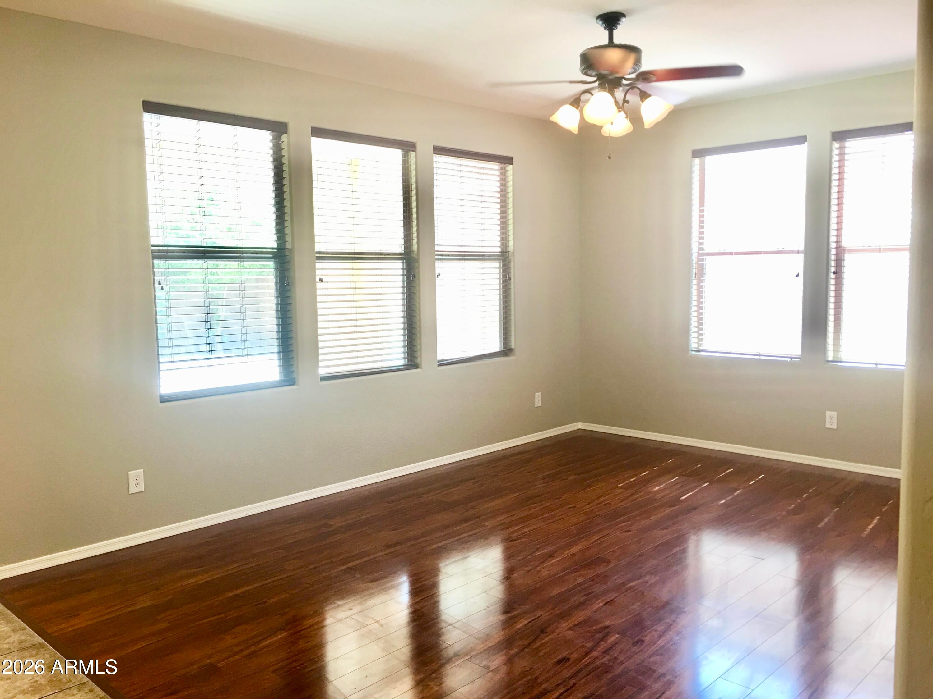 3271 E CARLA VISTA Drive