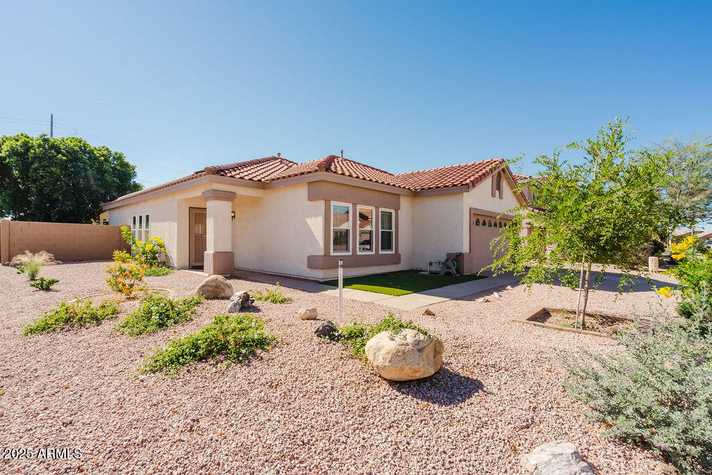 8221 E Posada Avenue