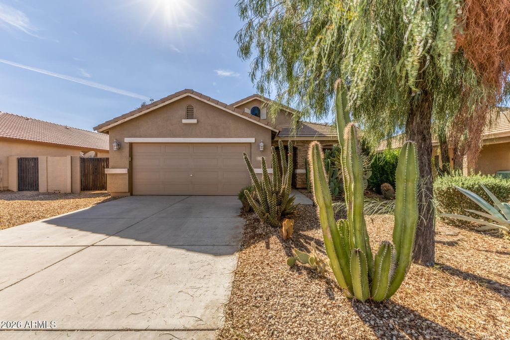 Photo of 30552 N Zircon Drive, San Tan Valley, AZ 85143 (MLS # 6992730)