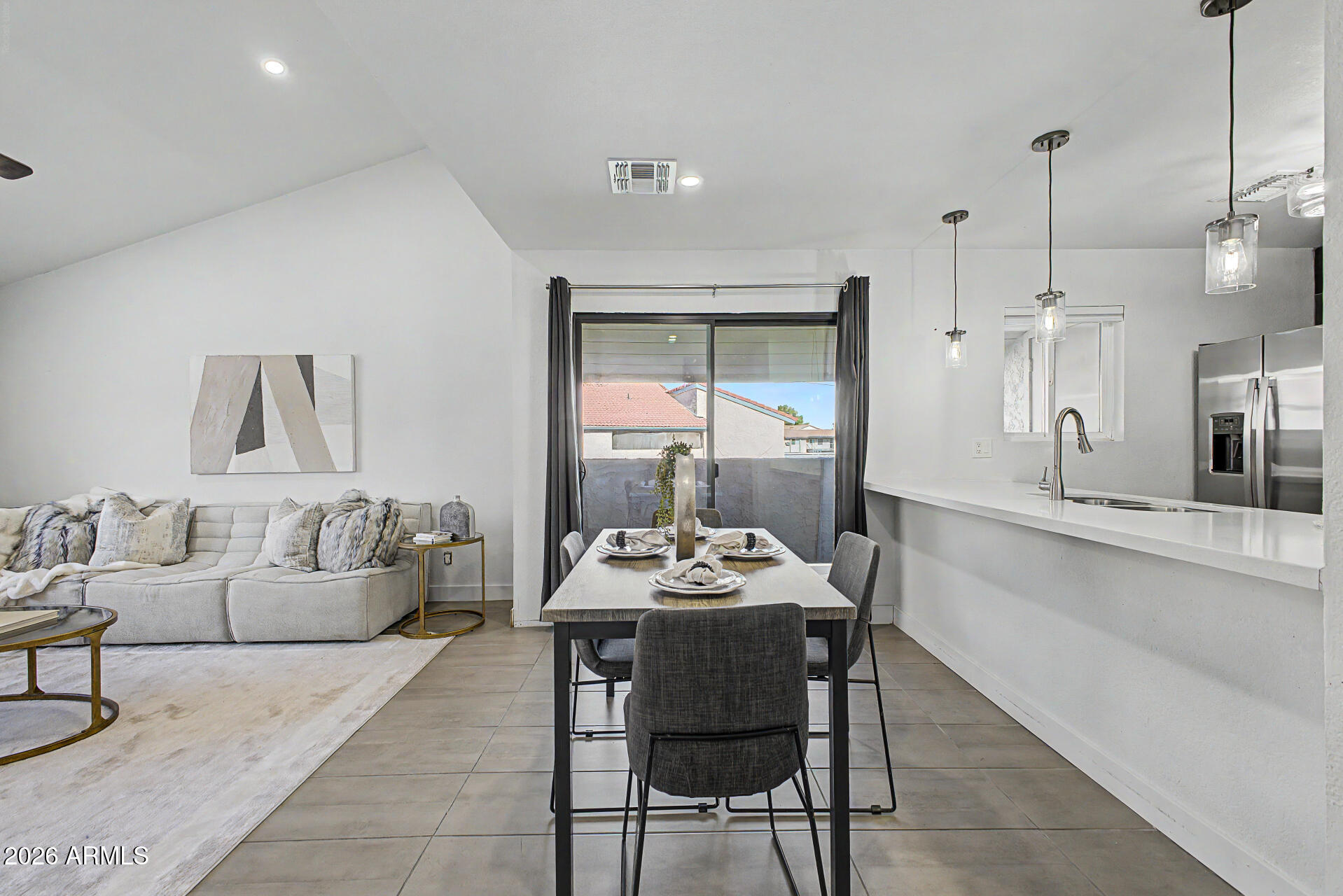 WOODGLEN SQUARE CONDOMINIUMS TRACT F - Residential