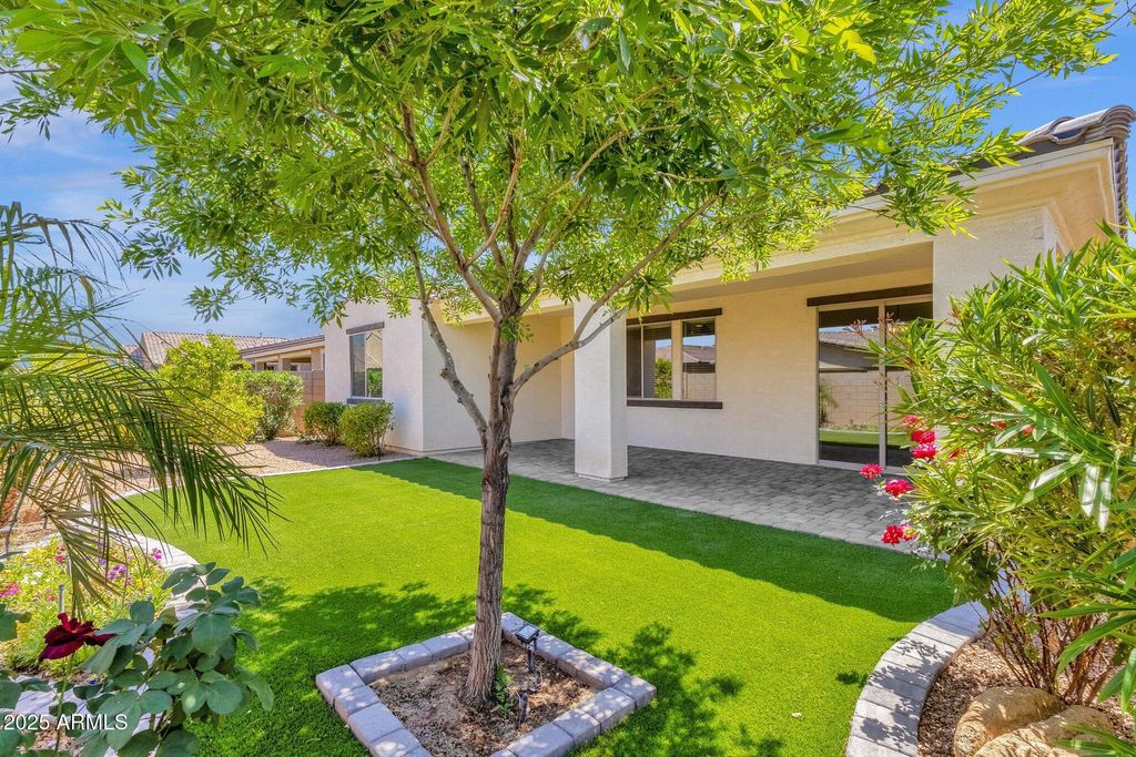 Photo of 22472 E Sonoqui Boulevard, Queen Creek, AZ 85142 (MLS # 6924247)