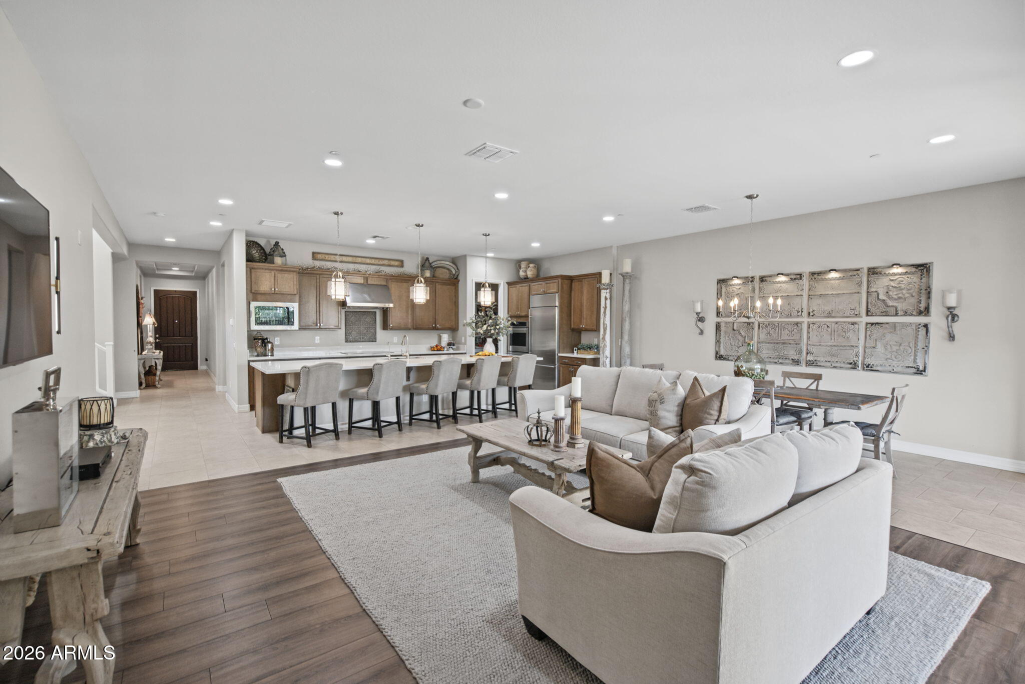 7329 E CONQUISTADORES Drive