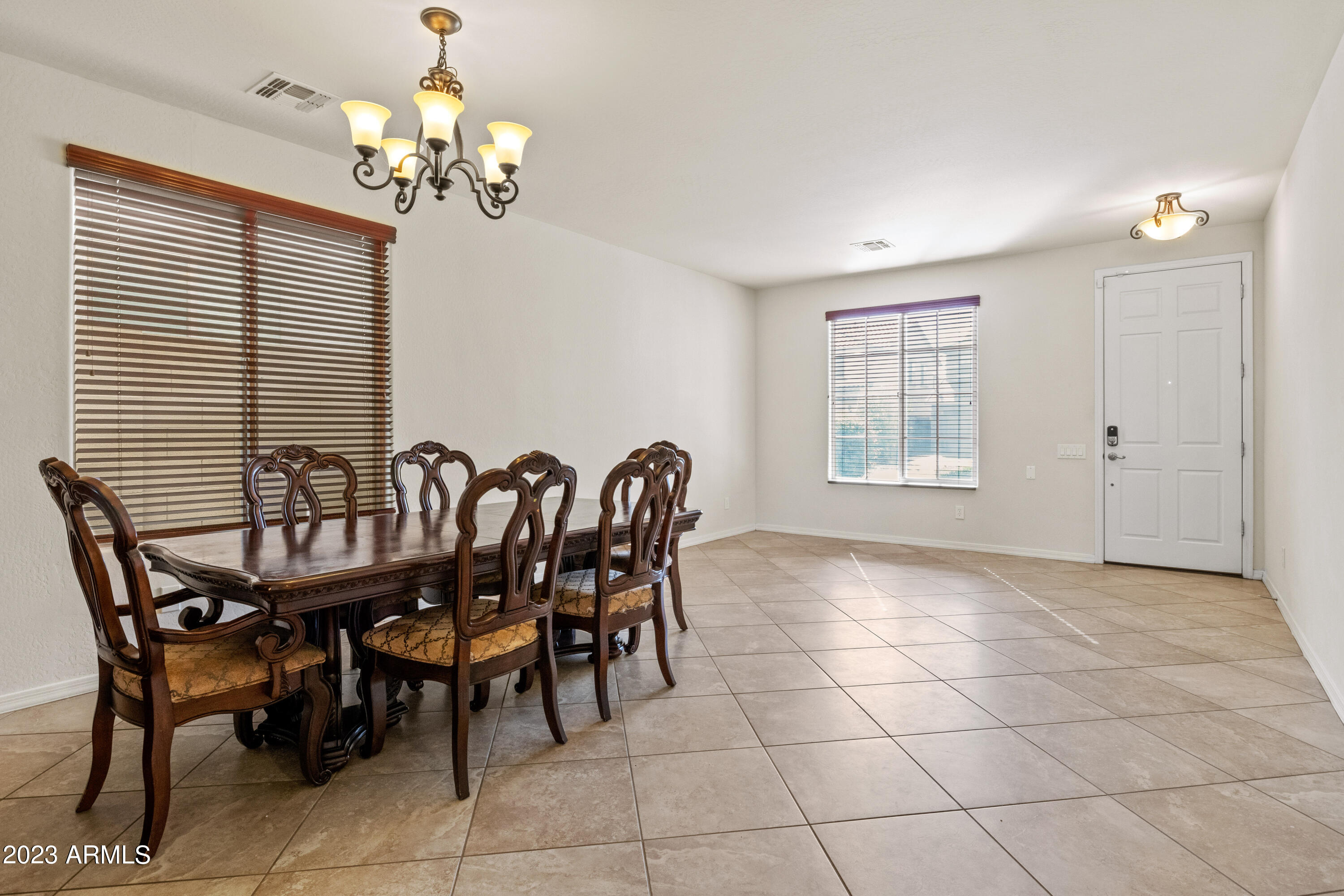 5224 W BENT TREE Drive