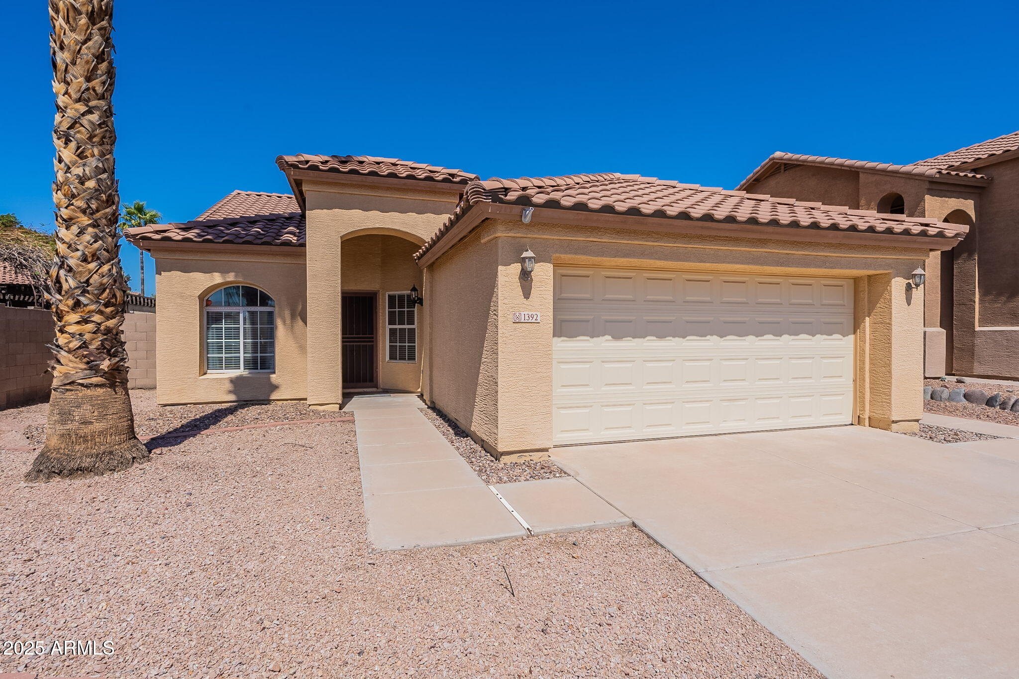 1392 W KESLER Lane