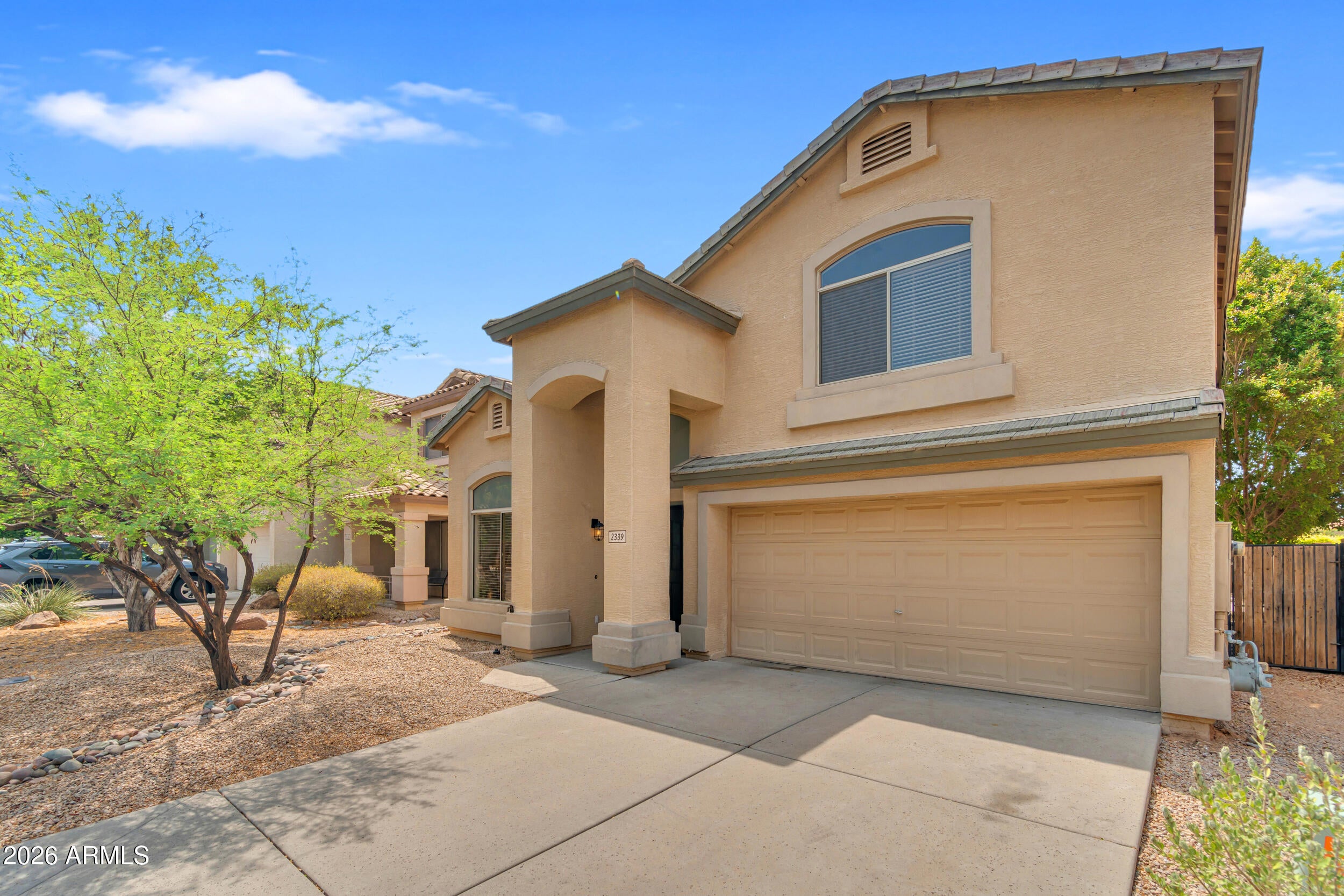 2339 W RUNNING DEER Trail