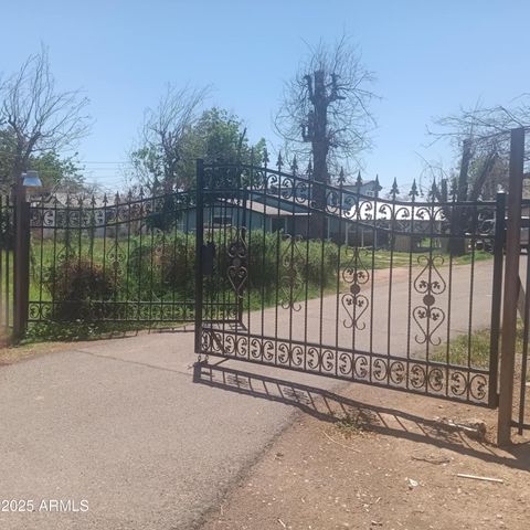 5239 W MARYLAND Avenue Glendale AZ 85301