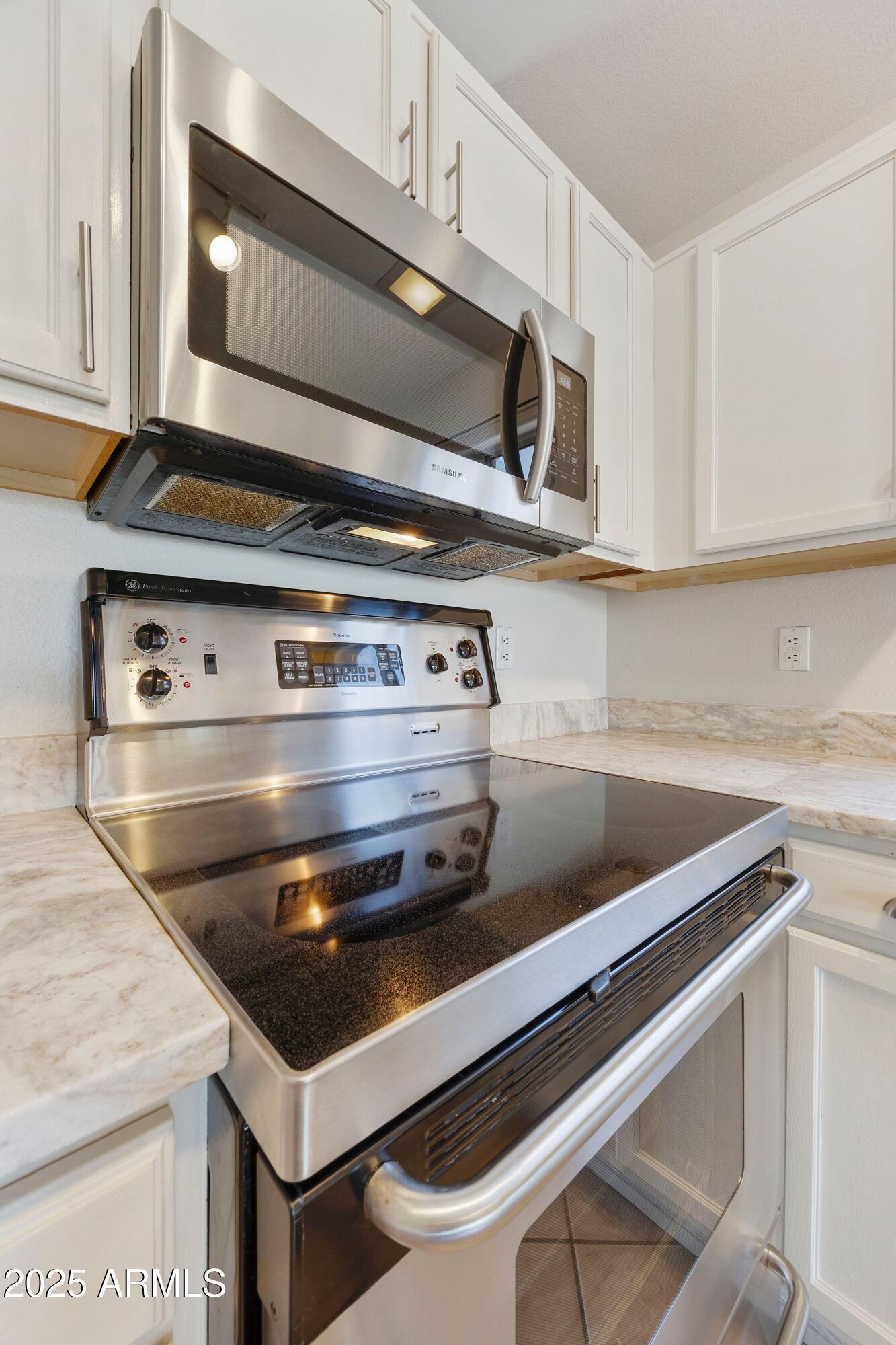 Phoenix, Arizona 85027, United States, 3 Bedrooms Bedrooms, ,2 BathroomsBathrooms,Residential,Active,151174