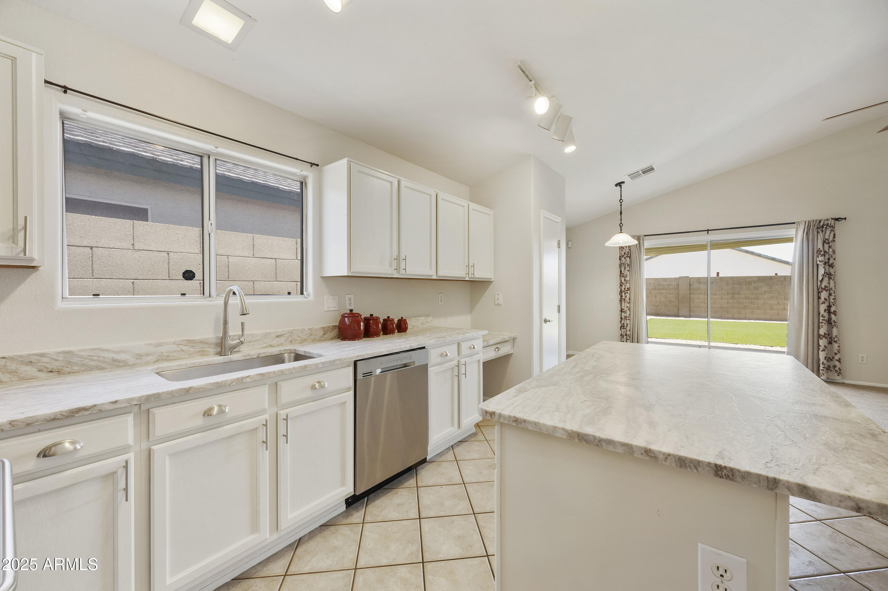 Phoenix, Arizona 85027, United States, 3 Bedrooms Bedrooms, ,2 BathroomsBathrooms,Residential,Active,151174