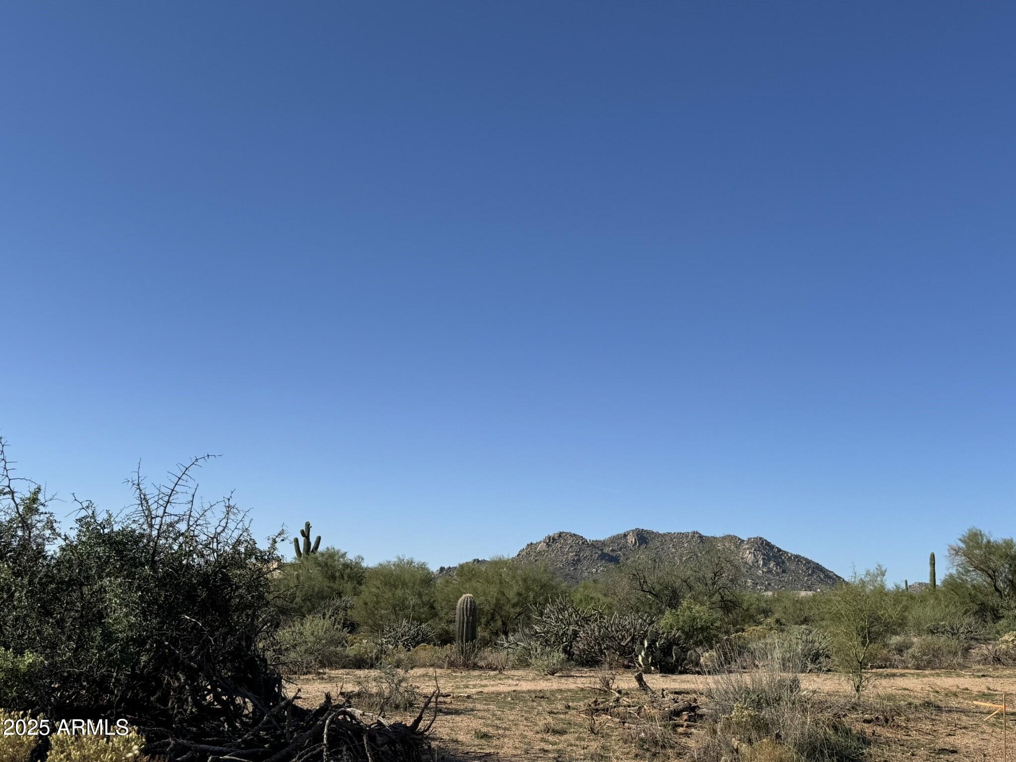 142XX E Tumbleweed Drive -