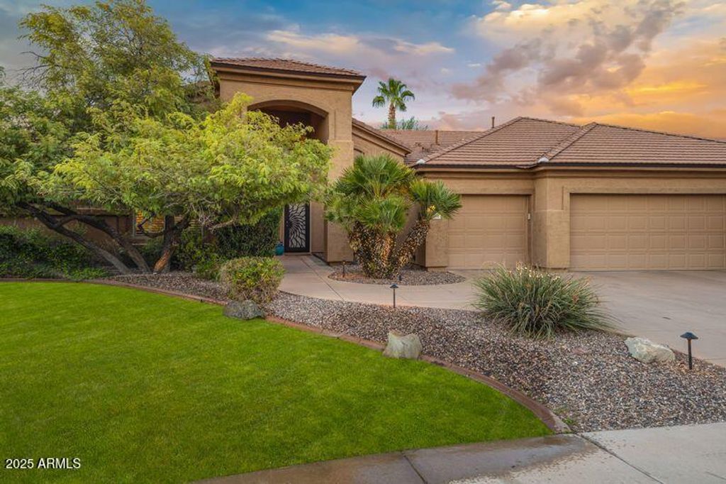 Photo of 1144 W Enfield Place, Chandler, AZ 85286 (MLS # 6931944)
