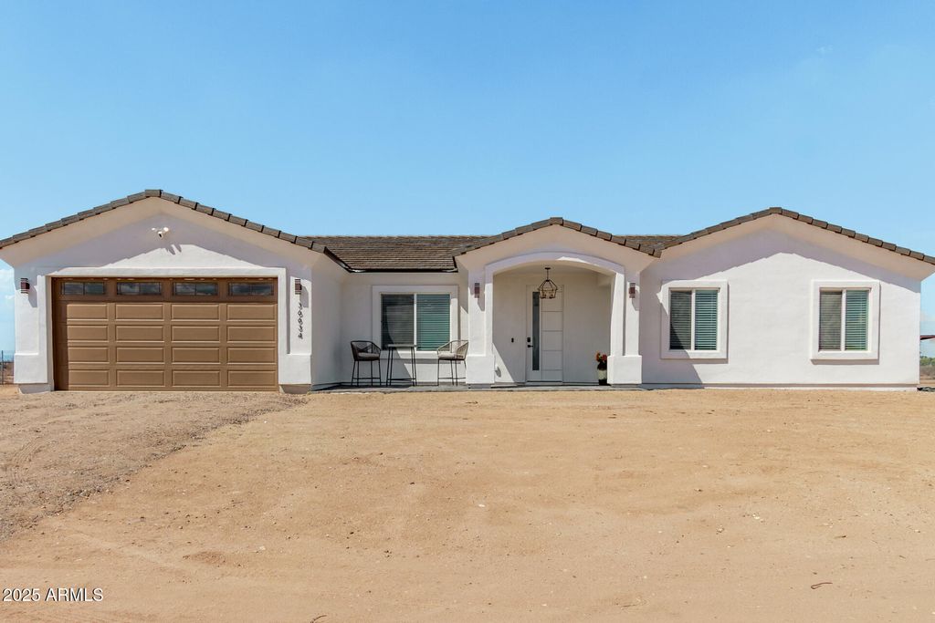 Photo of 36634 W Buchanan Avenue, Tonopah, AZ 85354 (MLS # 6914022)