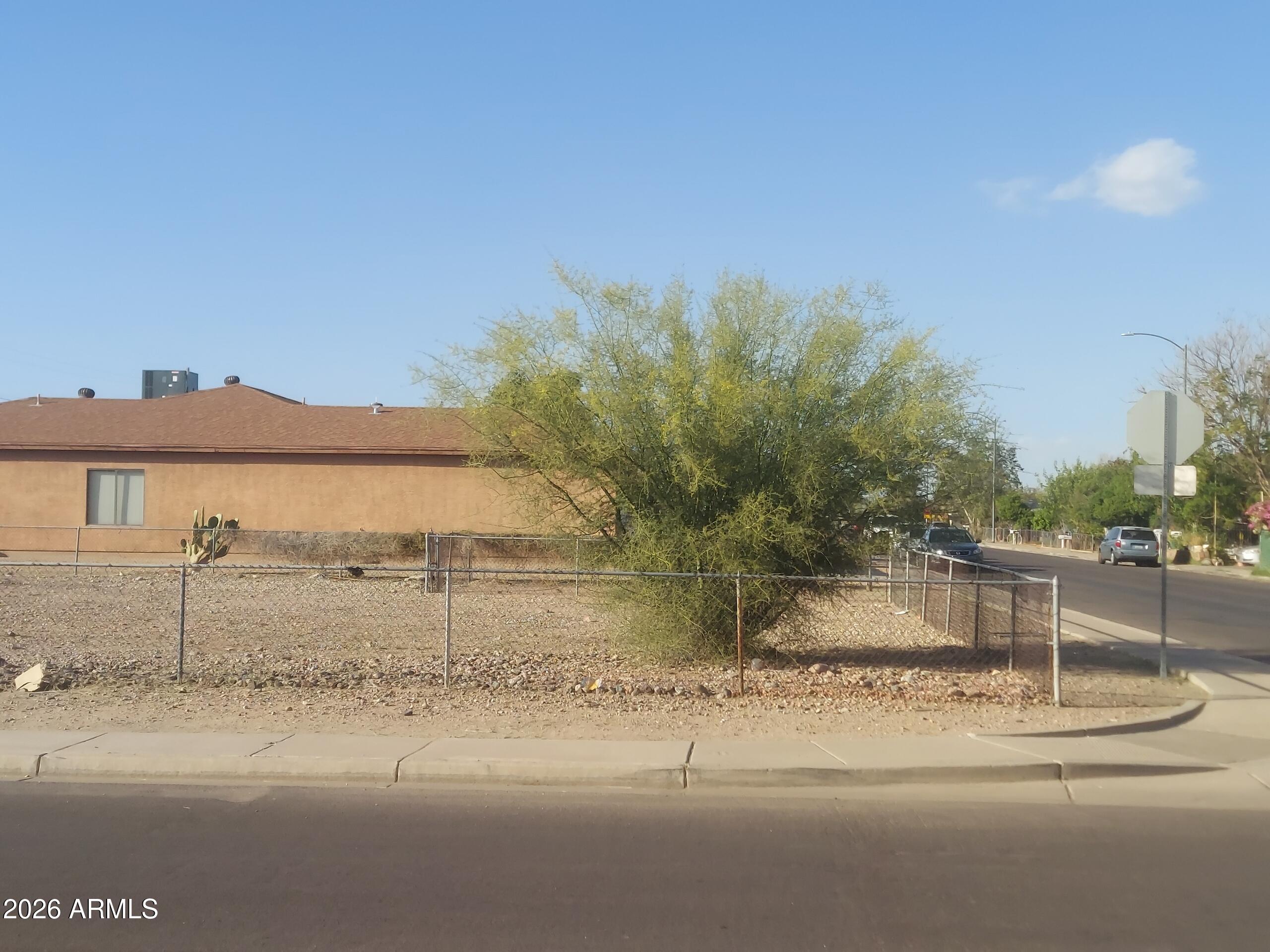 15802 N Factory Street 16