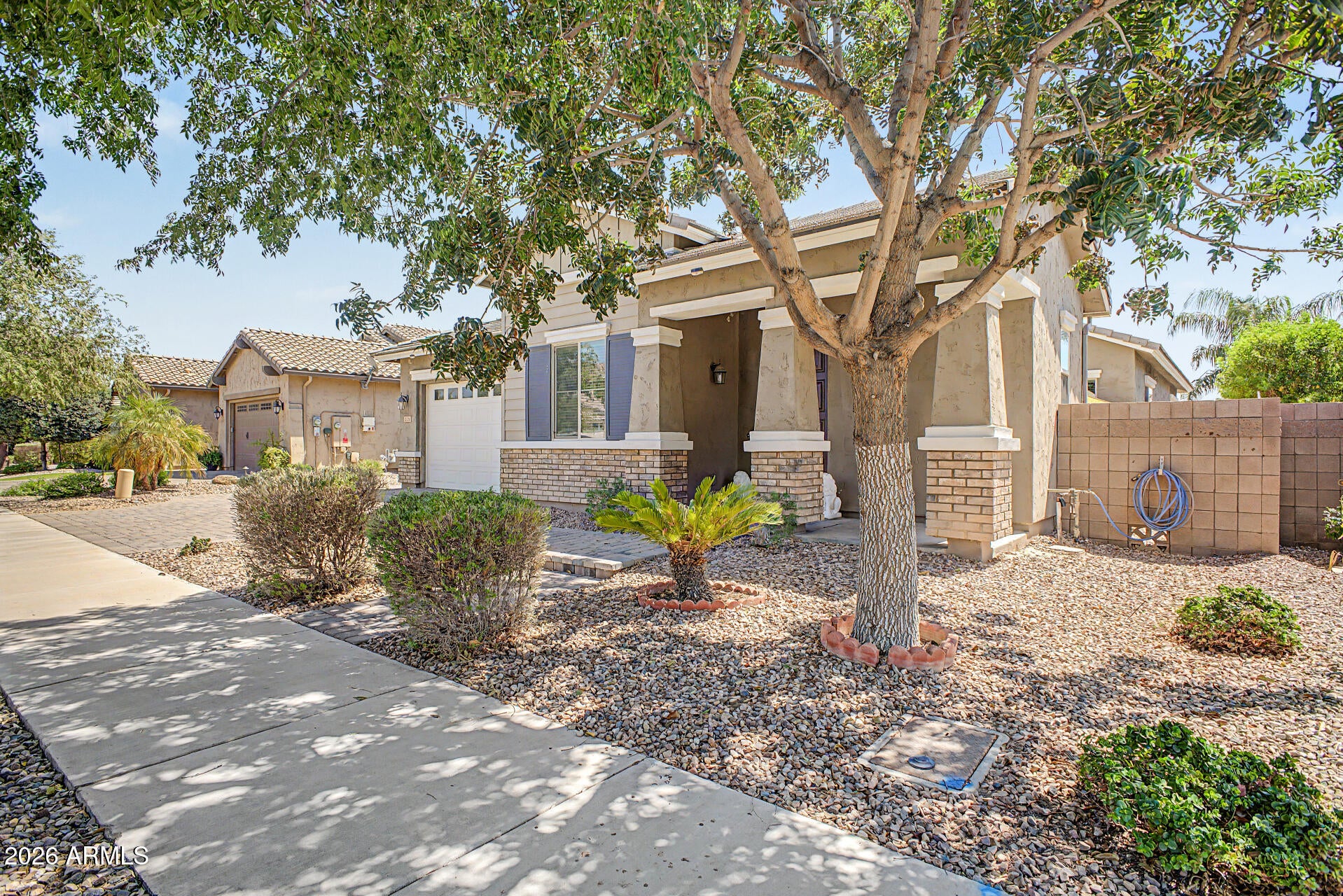 20289 E RAVEN Drive