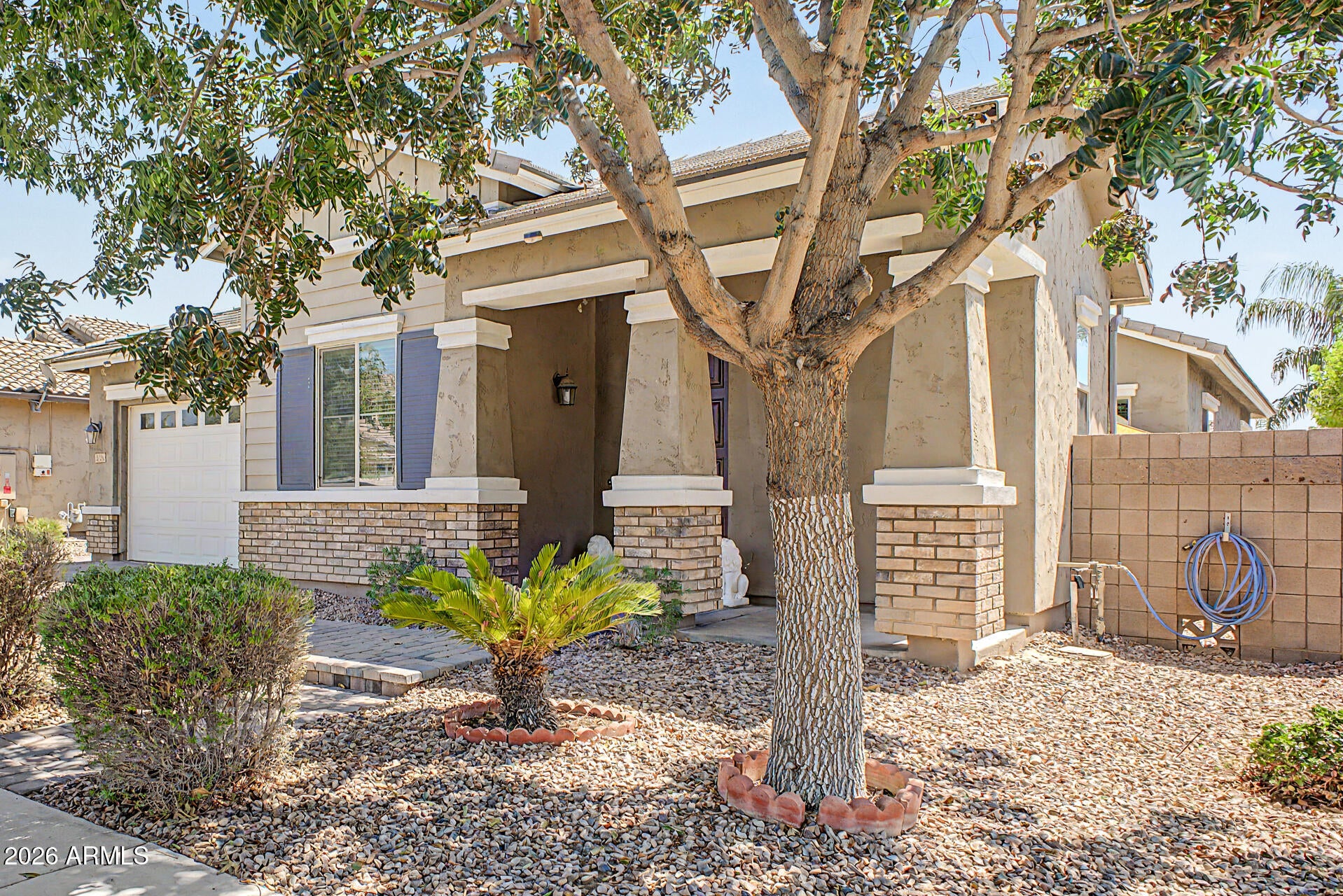 20289 E RAVEN Drive