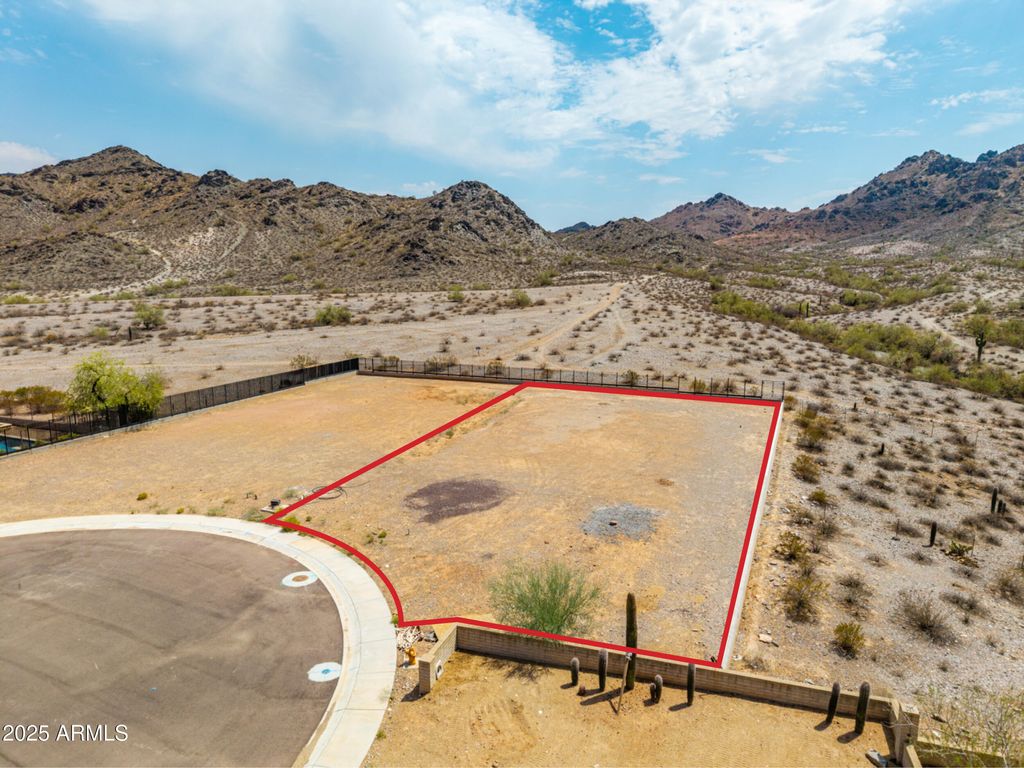 Photo of 3015 E Puget Avenue #3, Phoenix, AZ 85028 (MLS # 6908206)