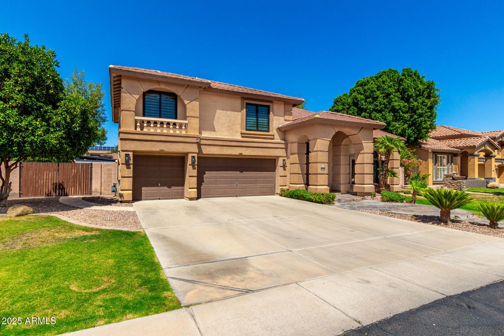 Photo of 1708 E Kaibab Drive, Chandler, AZ 85249 (MLS # 6913881)