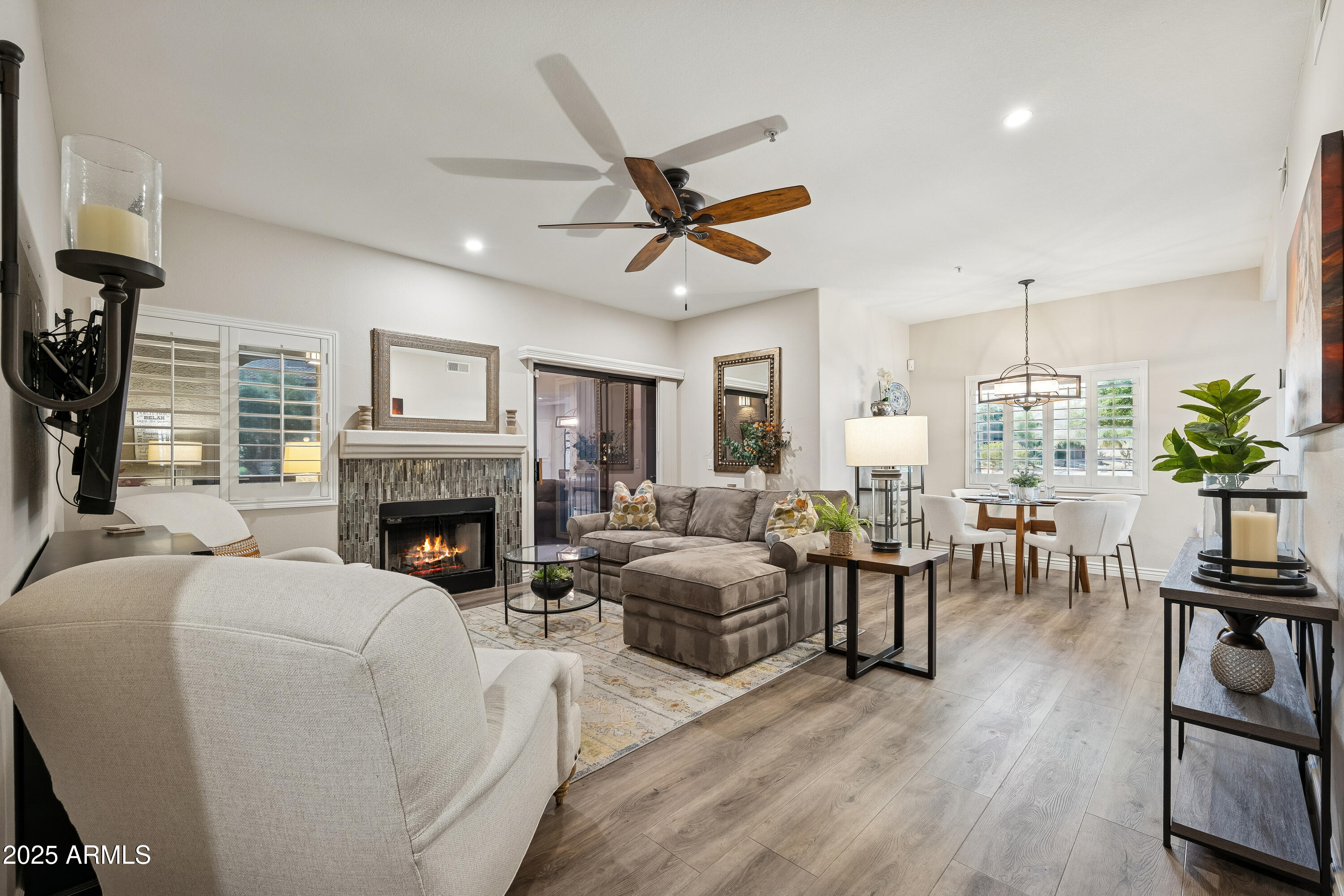 15050 N THOMPSON PEAK Parkway 1040