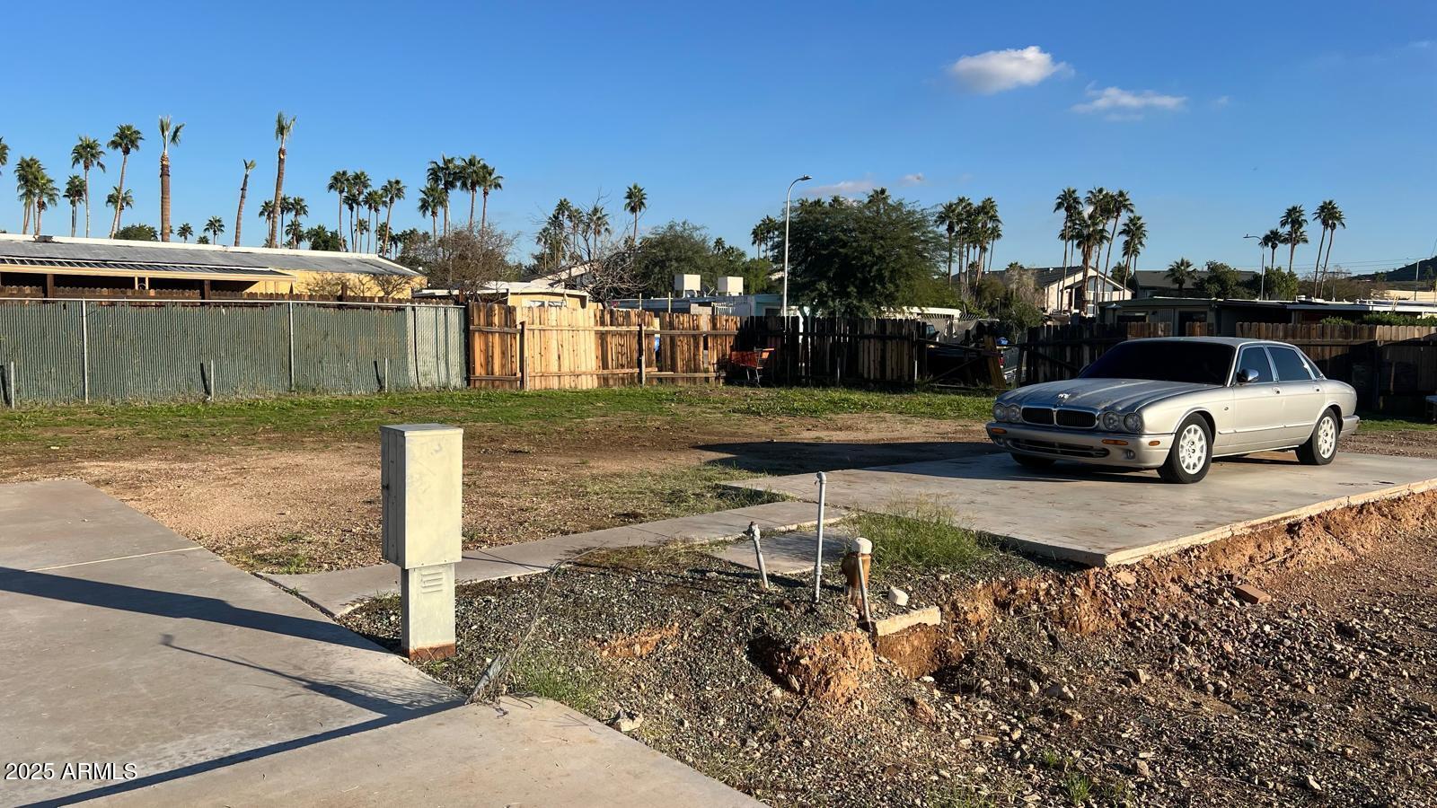 4338 E ELLIS Street 58