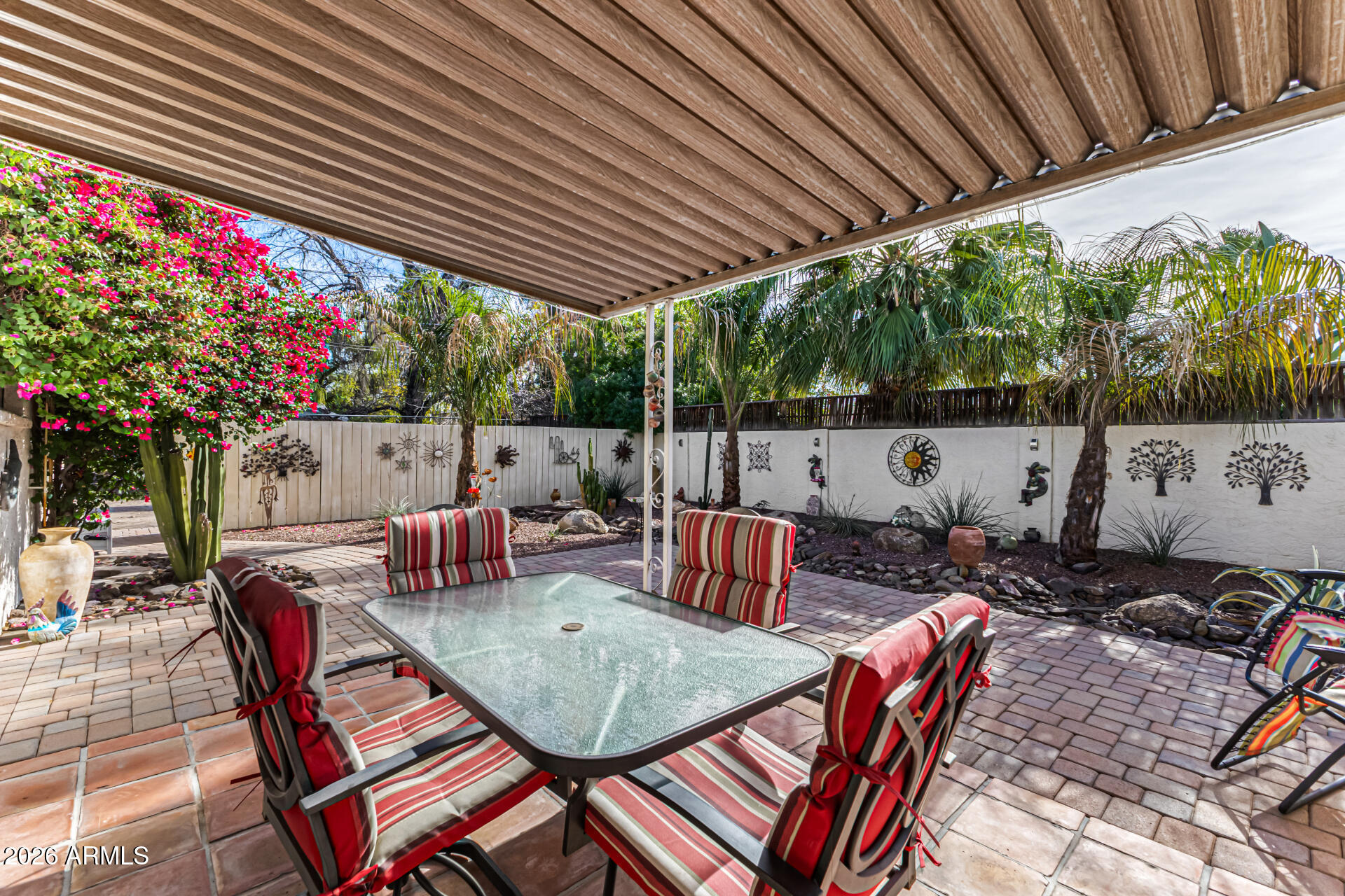 1441 E MARYLAND Avenue 10